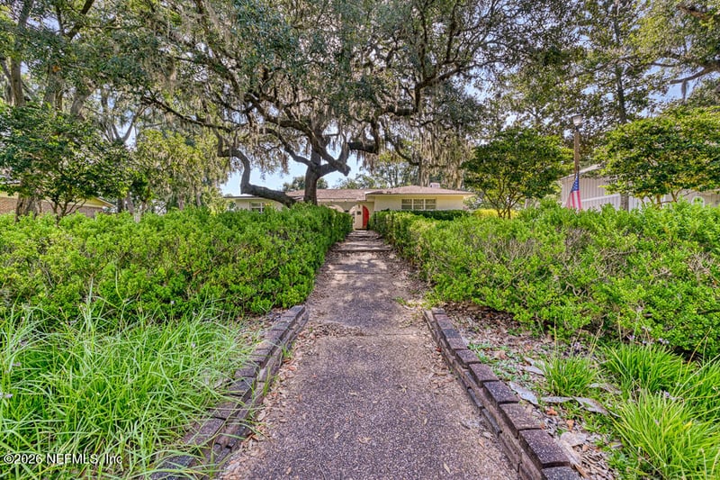 3471 Hermitage Rd E, Jacksonville, FL 32277