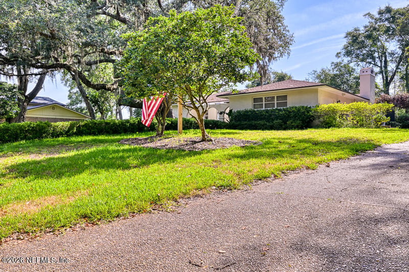 3471 Hermitage Rd E, Jacksonville, FL 32277