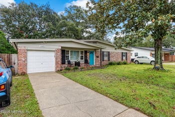 3483 Thornhill Dr, Jacksonville, FL 32277