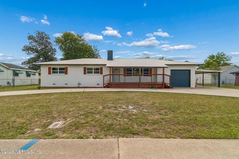 350 N 6th St, Macclenny, FL 32063