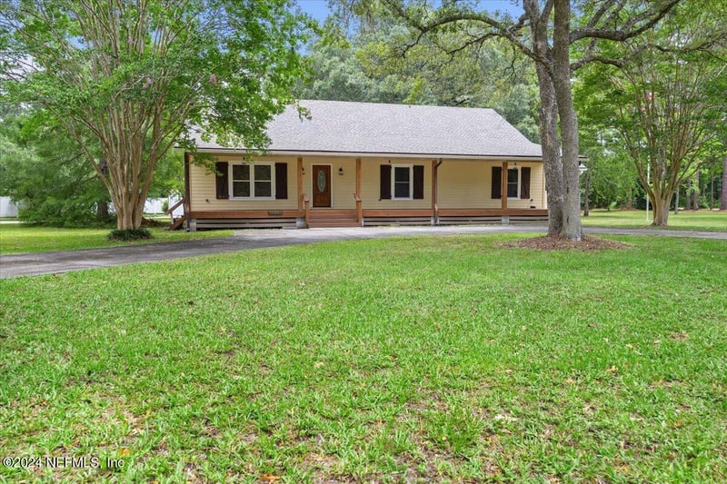 35020 Karen Rd, Callahan, FL 32011