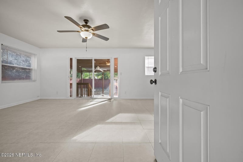 3509 Rogero Rd, Jacksonville, FL 32277
