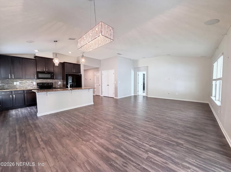 351 Hepburn Rd, Orange Park, FL 32065