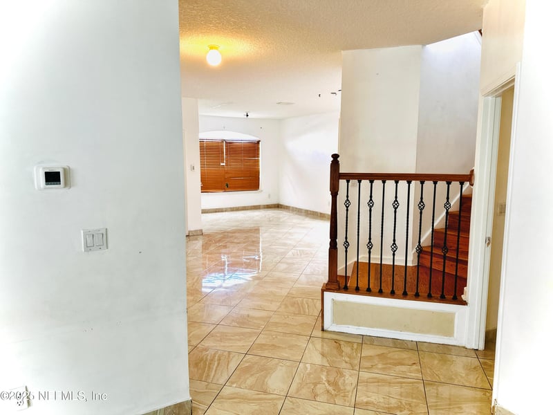 351 Summit Dr, Orange Park, FL 32073
