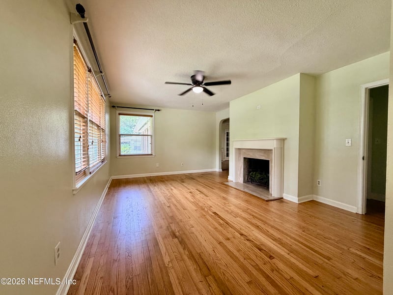 351 University Blvd N, Jacksonville, FL 32211
