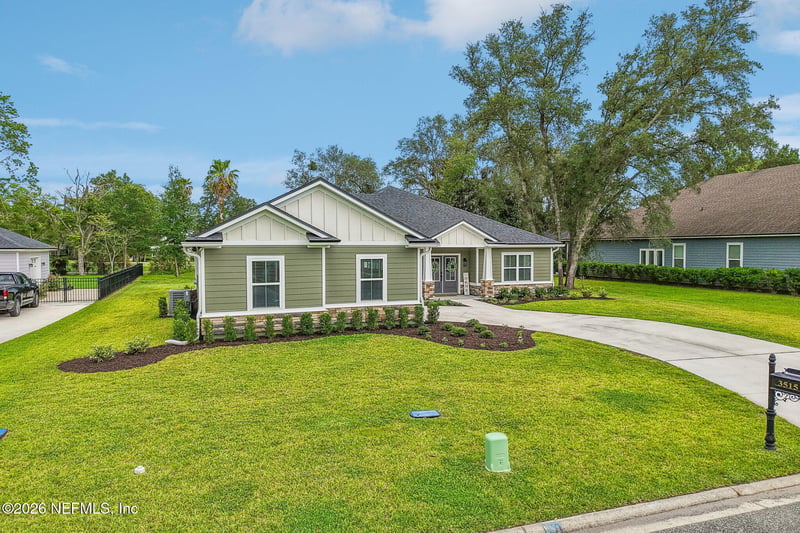 3515 Oglebay Dr, Green Cove Springs, FL 32043