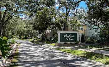 3519 Woodwards Cove Ct, Jacksonville, FL 32223