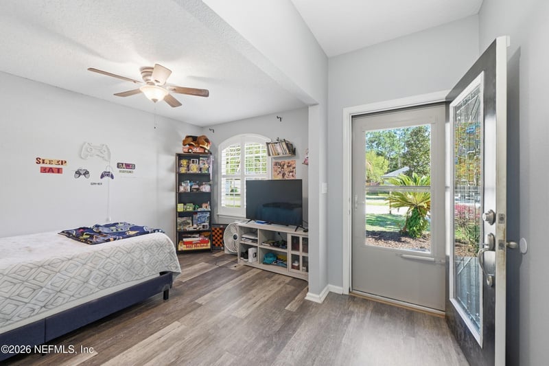 352 W New England Dr, Elkton, FL 32033