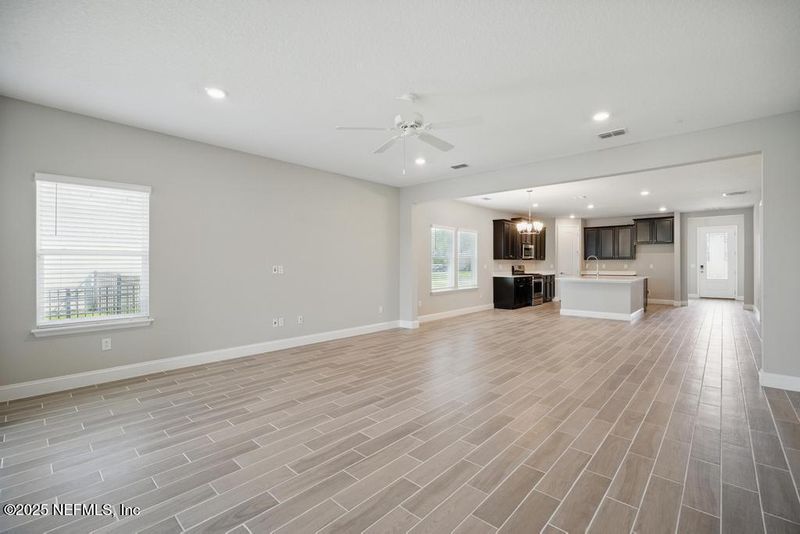 354 Broomsedge Cir, St Augustine, FL 32095