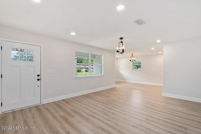 3546 Hoover Ln, Jacksonville, FL 32277
