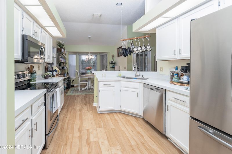 3548 Barrel Springs Dr, Orange Park, FL 32073