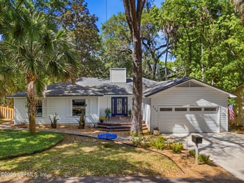 355 19th St, Atlantic Beach, FL 32233