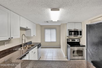 355 Monument Rd #12 A1, Jacksonville, FL 32225
