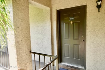 355 Monument Rd #20 D2, Jacksonville, FL 32225