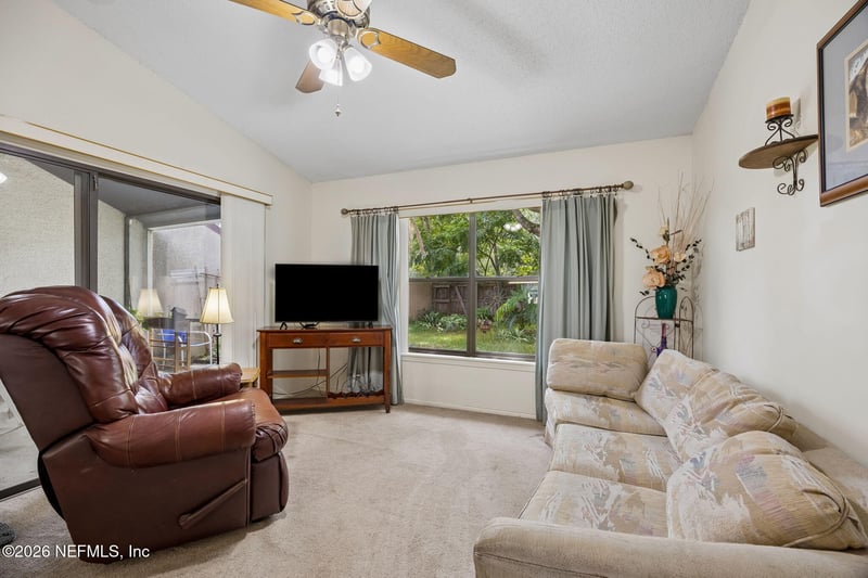3554 Tiara Way W, Jacksonville, FL 32223