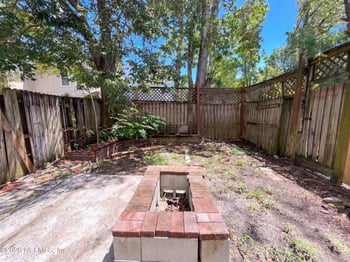 3561 Rain Forest Dr W, Jacksonville, FL 32277