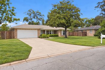 357 Dillon Dr, Orange Park, FL 32073