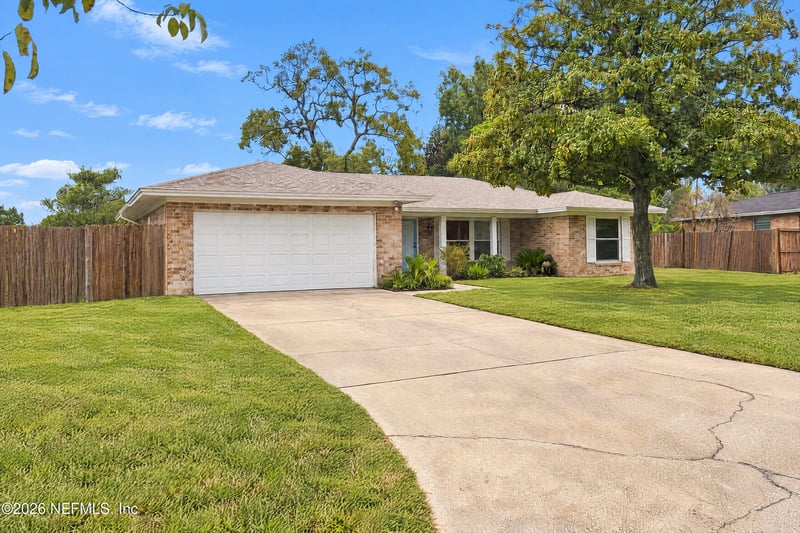 357 Dillon Dr, Orange Park, FL 32073