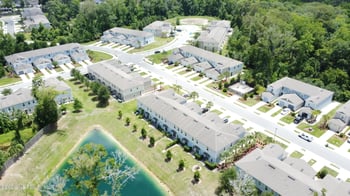 358 Aralia Ln, Jacksonville, FL 32216