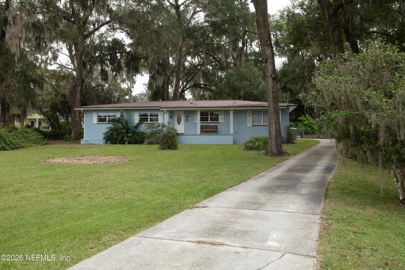 359 SE 4th Ave, Melrose, FL 32666
