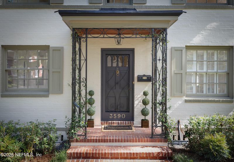 3590 Hedrick St, Jacksonville, FL 32205