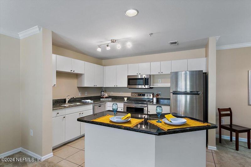 3591 Kernan Blvd S #205, Jacksonville, FL 32224