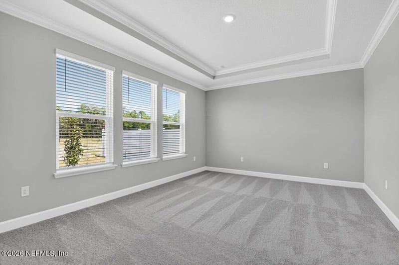 36 Armoyan Dr, Palm Coast, FL 32137