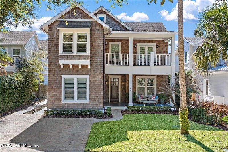 360 5th St, Atlantic Beach, FL 32233