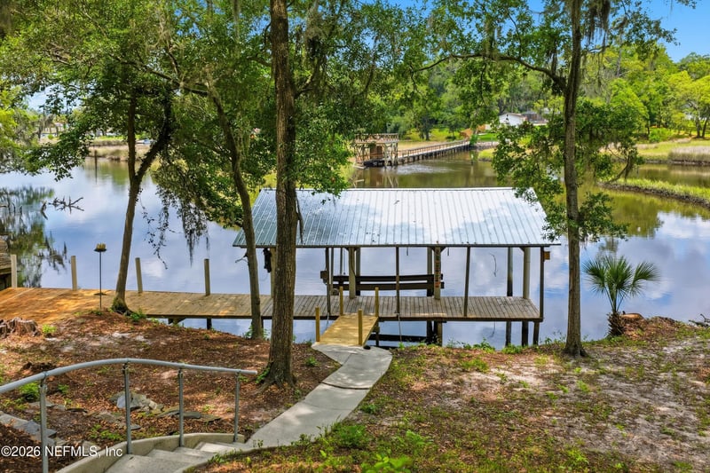 360 Tidewater Dr, Jacksonville, FL 32211