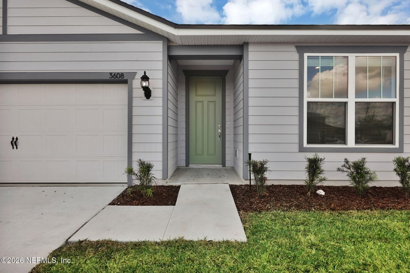 3608 Americana Dr, Green Cove Springs, FL 32043
