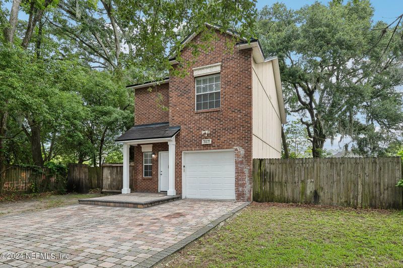 3611 Mente St, Jacksonville, FL 32207