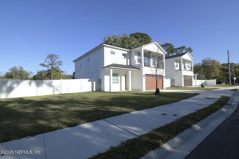 3611 Wells Landing Ct, Jacksonville, FL 32277