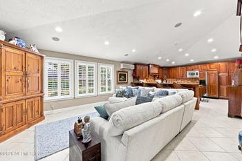 3615 Via De La Reina, Jacksonville, FL 32217