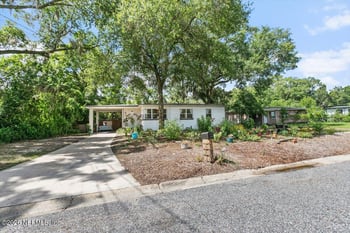 3633 Rendale Dr N, Jacksonville, FL 32210