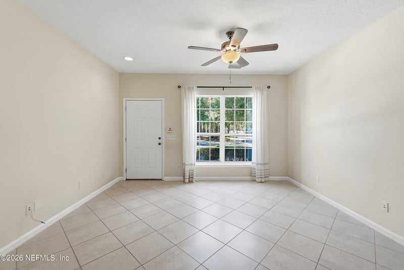 3640 Summerlin Ln, Jacksonville, FL 32224