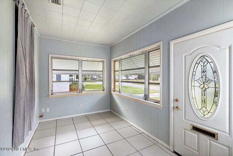 3644 Myra St, Jacksonville, FL 32205