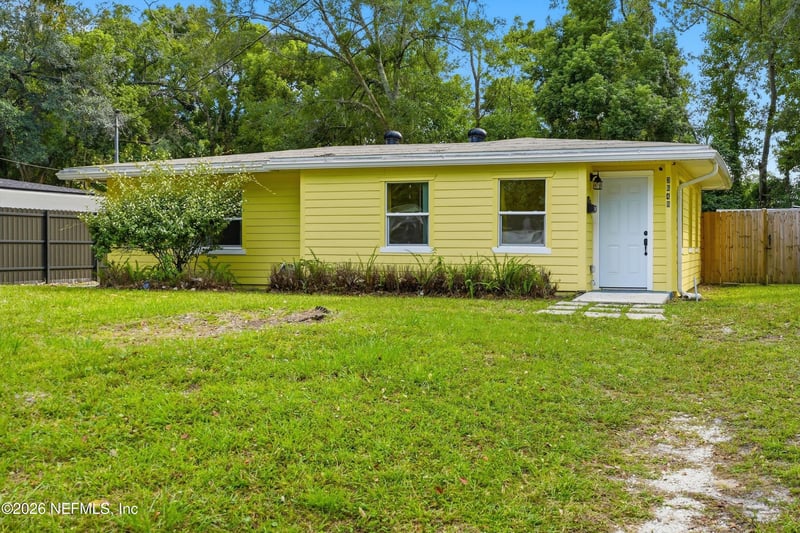3648 Cedar Dr, Jacksonville, FL 32207