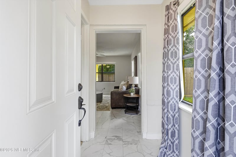 3648 Cedar Dr, Jacksonville, FL 32207