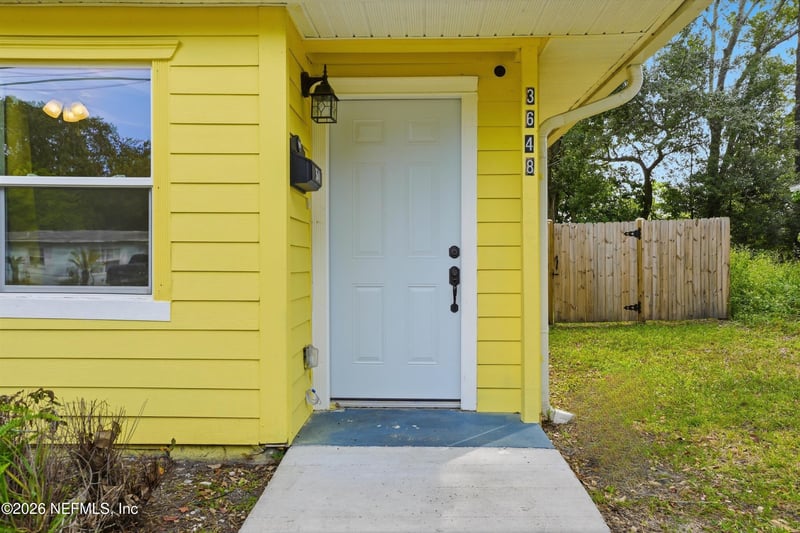 3648 Cedar Dr, Jacksonville, FL 32207