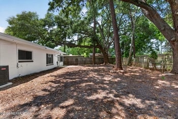 3653 Pizarro Rd, Jacksonville, FL 32217