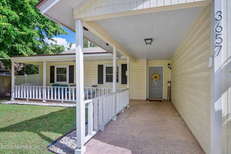 3657 Hartley Rd, Jacksonville, FL 32257