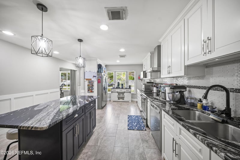 3660 Mandarin Woods Dr N, Jacksonville, FL 32223
