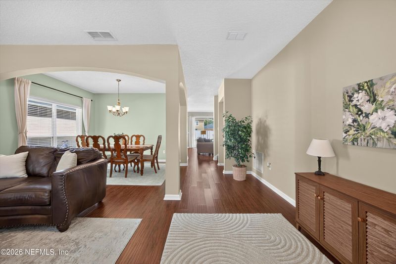 3660 Middlebrook Dr, Orange Park, FL 32065