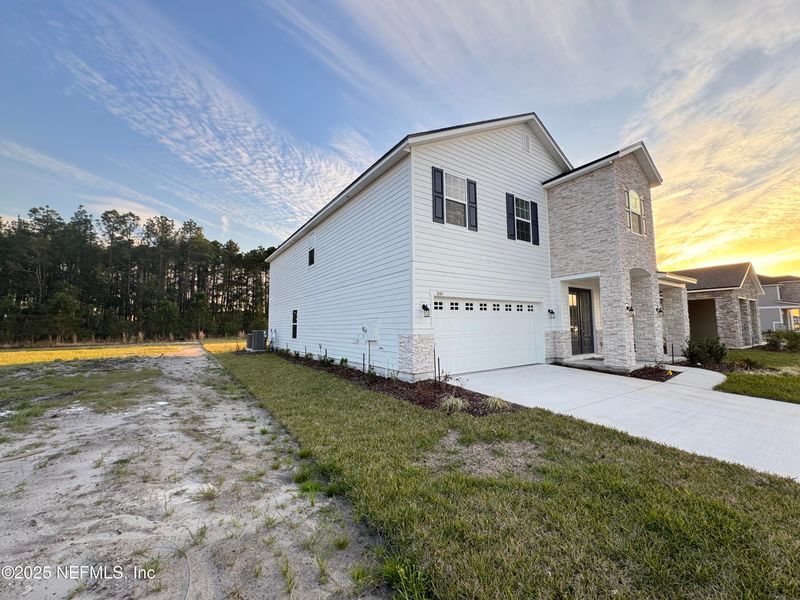3680 Americana Dr, Green Cove Springs, FL 32043