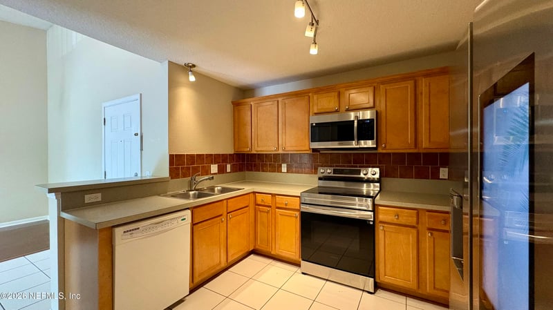 3680 Kirkpatrick Cir #15, Jacksonville, FL 32210