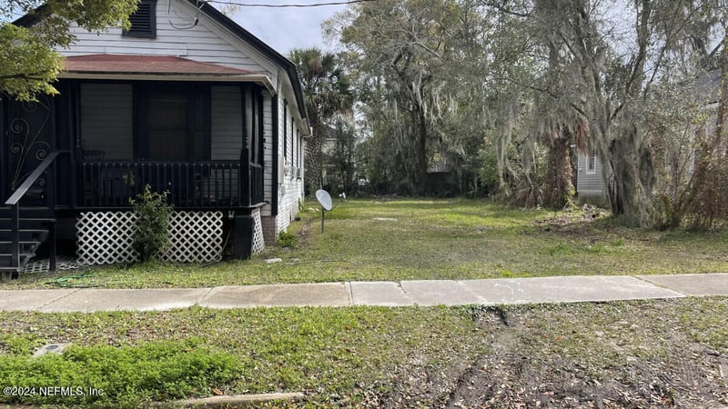369 King St, Jacksonville, FL 32204