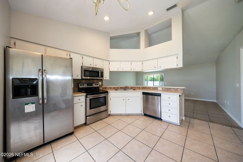 37 Rockefeller Dr, Palm Coast, FL 32164