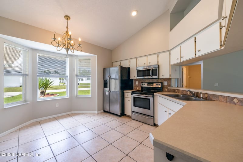 37 Rockefeller Dr, Palm Coast, FL 32164