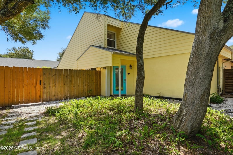 3701 Windjammer Ln, St Augustine, FL 32084