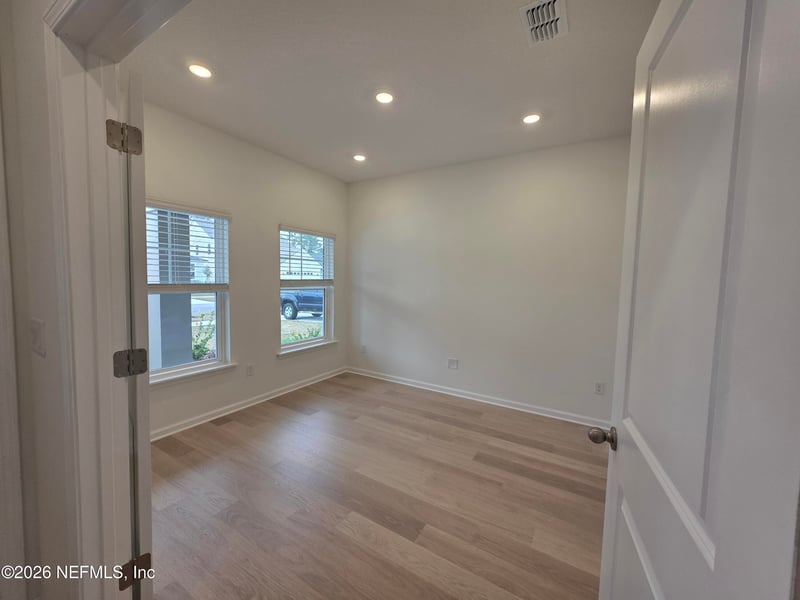 3709 Americana Dr, Green Cove Springs, FL 32043
